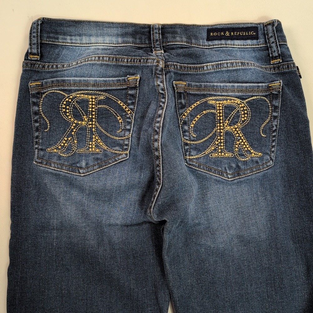 Rock & Republic Berlin Dark Wash Straight Leg Jeans Gold Logo Pockets Size 6 - Picture 9 of 13